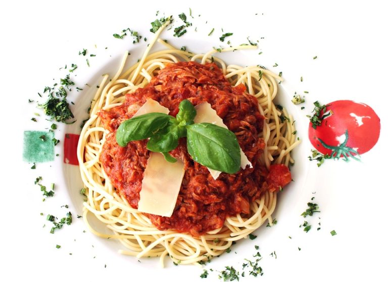 Savor the Taste of Summer: Homemade Spaghetti Sauce with Garden Tomatoes