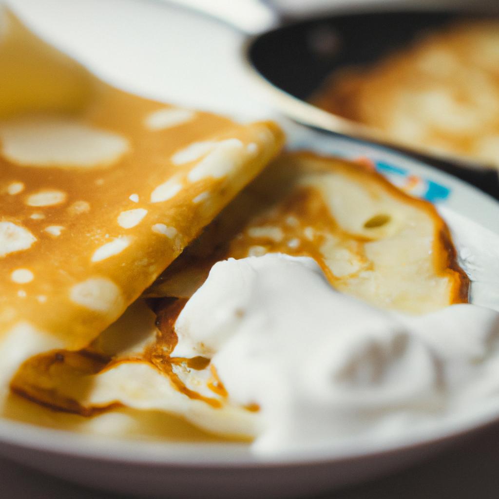 homemade pancakes with heavy⁢ cream