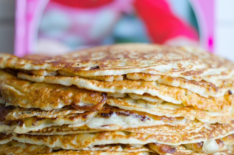 Homemade Pancakes: The Low-Calorie Recipe