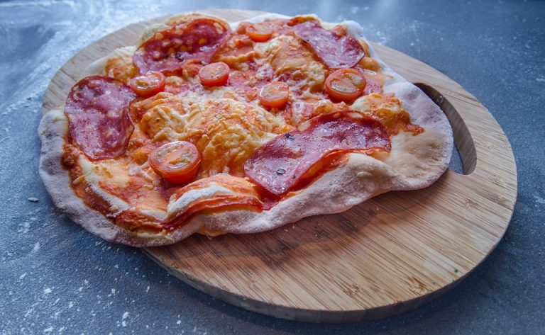 The Perfect Pizza Sauce: Make Your Own with Tomato Paste