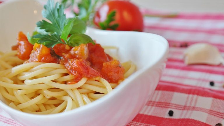 Homemade Spaghetti Sauce: No-Peel Fresh Tomato Version