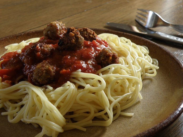 Best Homemade Freezer Sauce: Fresh Tomatoes Spaghetti