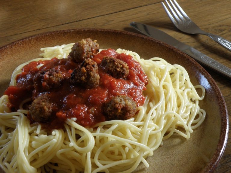 Homemade Spaghetti Sauce: No-Peel Fresh Tomatoes