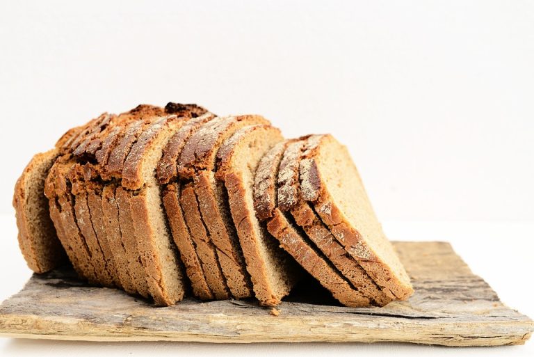 DIY Bread Bags for Fresh Homemade Loaves