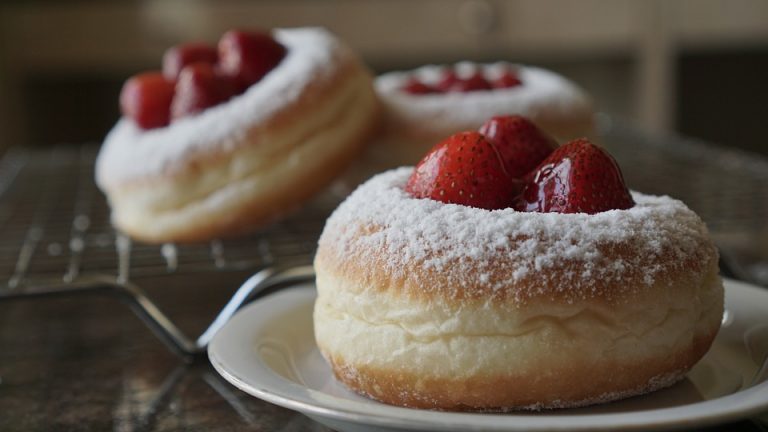 Indulge in Delicious Homemade Donuts: A Step-by-Step Guide