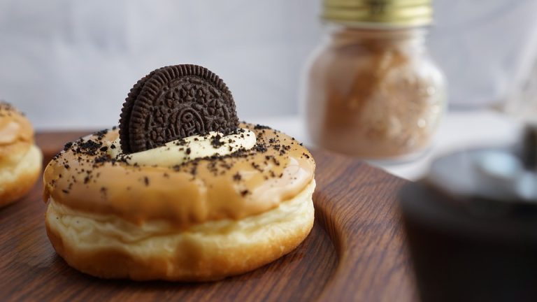 Classic Homemade Donuts: Taste of the USA