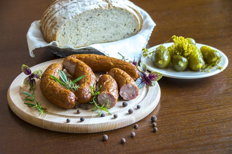 Homemade Bread Bags: Keep Your Loaves Fresh