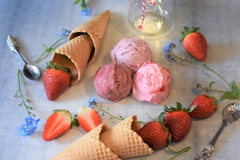 Time-Honored Homemade Ice Cream with Raw Eggs