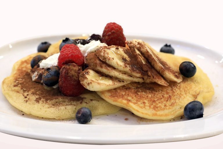 Dadʼs Delicious Pancake Recipe for a Perfect Morning