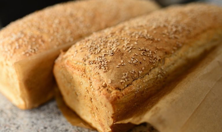 How to Make Perfect Garlic Bread in the Air Fryer