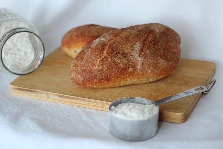 Homemade Bread vs Store Bought: Healthier Choice?