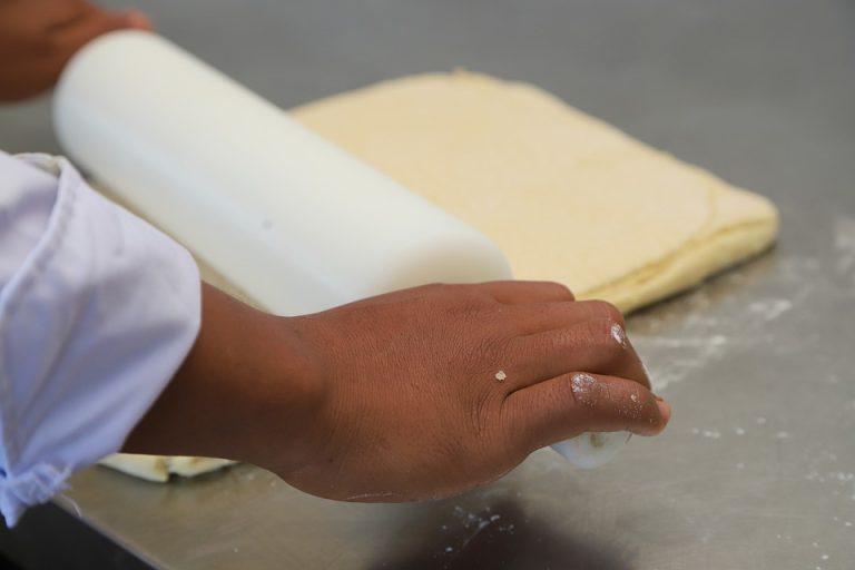 The Perfect Bread for Homemade Uncrustables